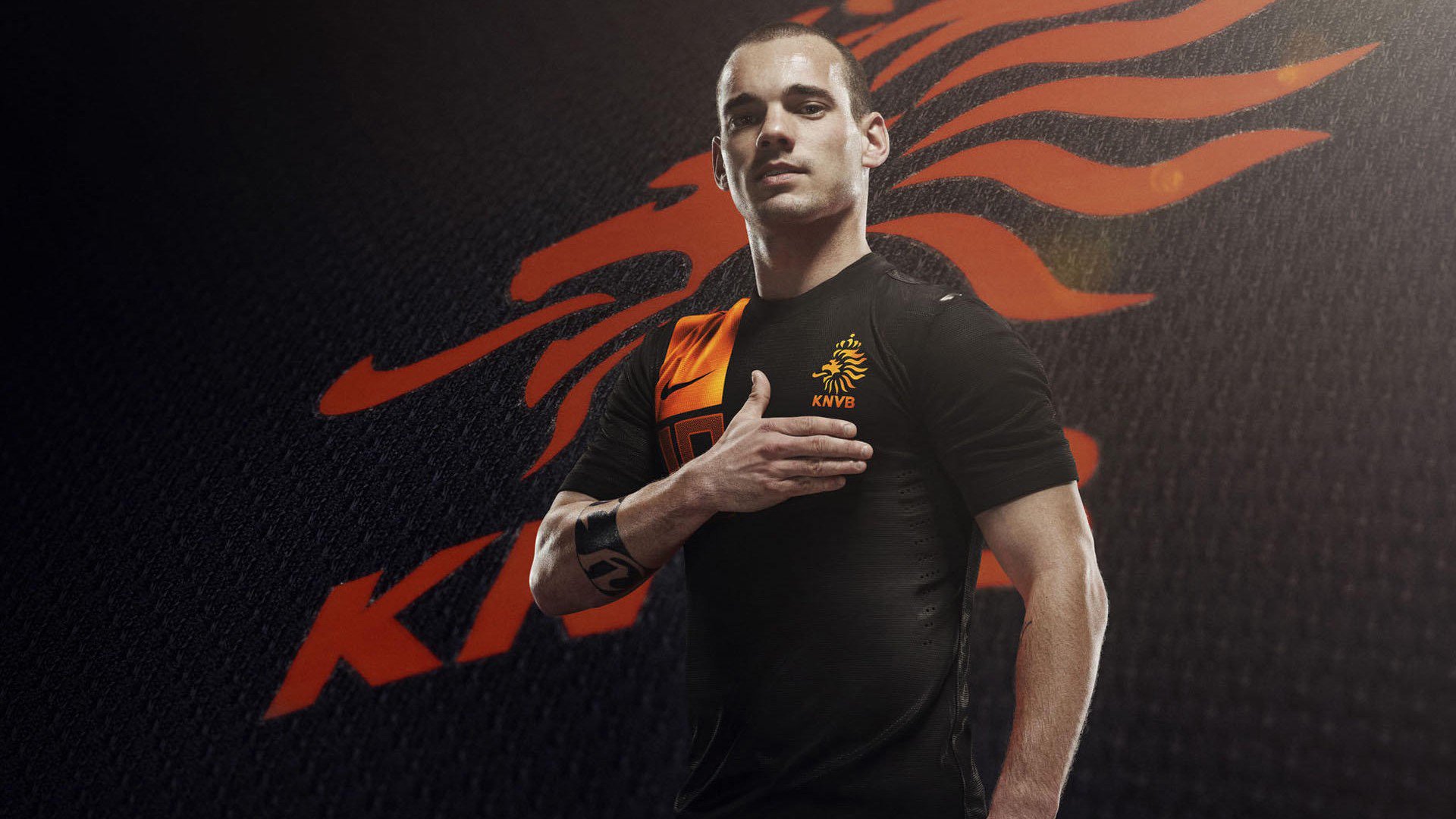 日出瑜伽山顶专场 活动结束全体合照对着朝阳